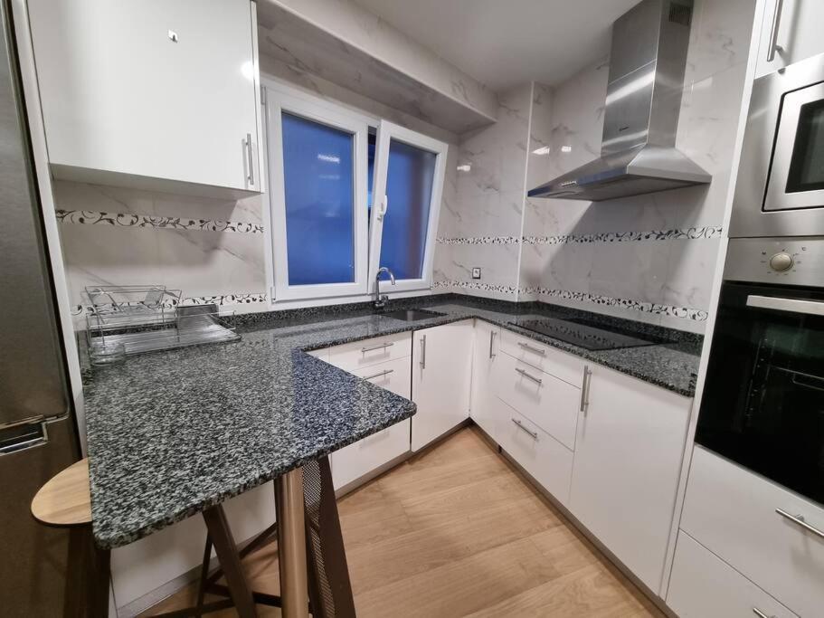 172A Centrico Y Moderno Apartment Gijon Bagian luar foto